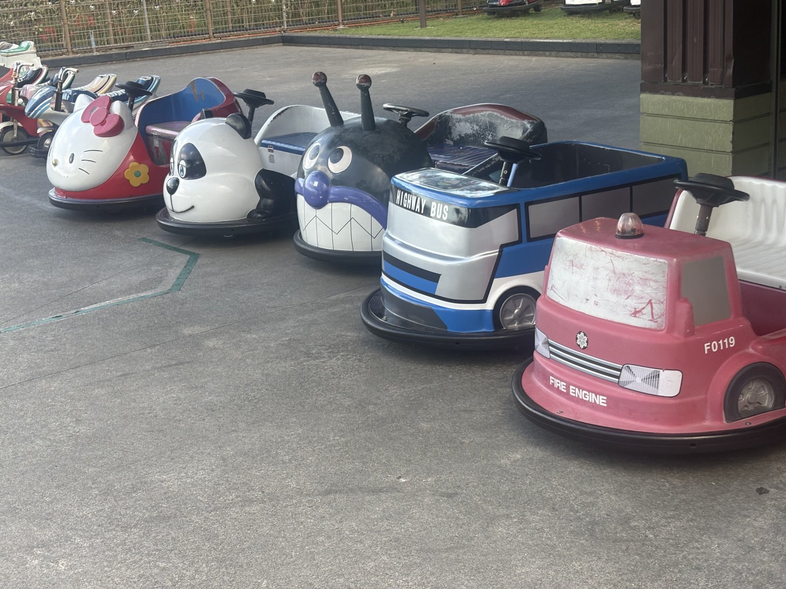 レトロな乗り物が並ぶコーナー